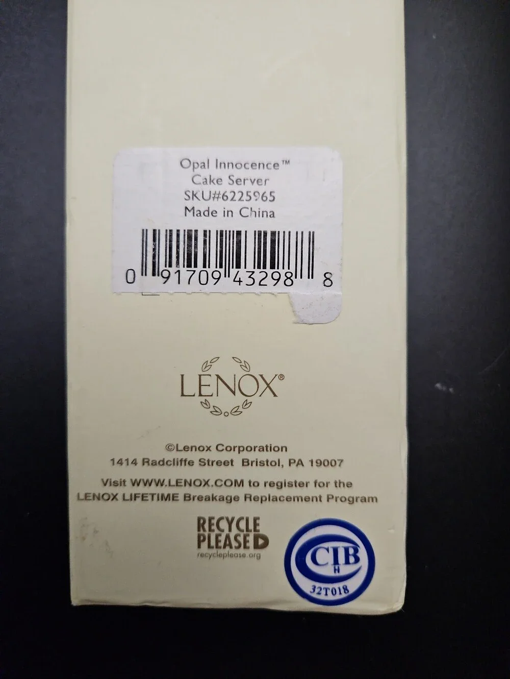 Lenox NIB Opal Innocence Cake Server